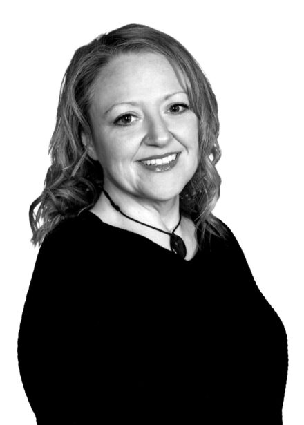 Dana-Schilling-2022-scaled-e1644965785577-blackwhite