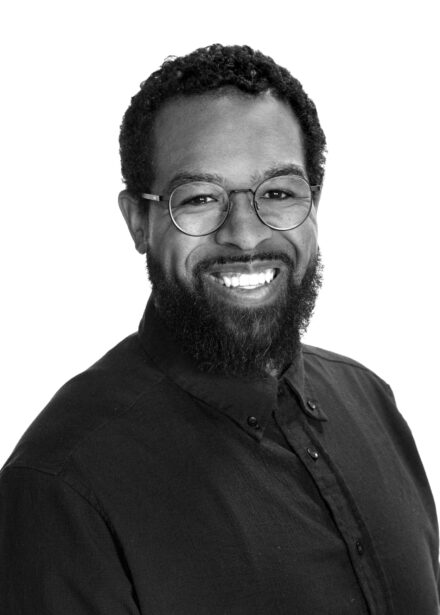 Raniel-Jarrett-2025-Website-scaled-blackwhite Raniel-Jarrett-2025-Website-scaled-blackwhite