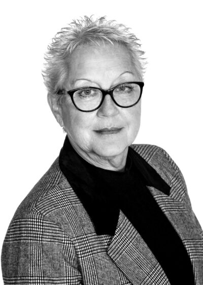 Tina-Carver-2025-Website-scaled-blackwhite Tina-Carver-2025-Website-scaled-blackwhite