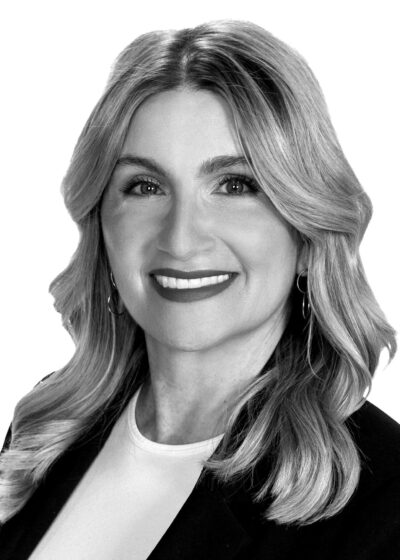 Jana-Lumsden-Website-scaled-blackwhite